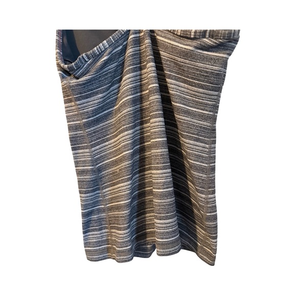 Lululemon Athletica Gray and White Stripped Fitted Tank Top Size 4 - Picture 8 of 11
